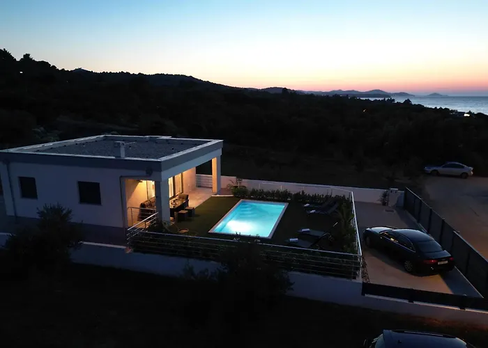 Orchid Vila Dobropoljana